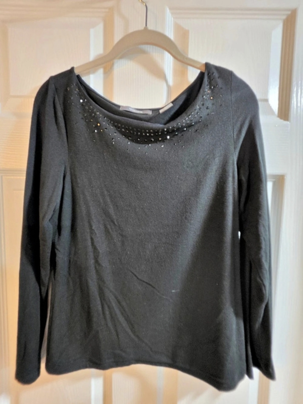 Liz Claiborne Black Embellished Neckline Long Sleeve Top Size M